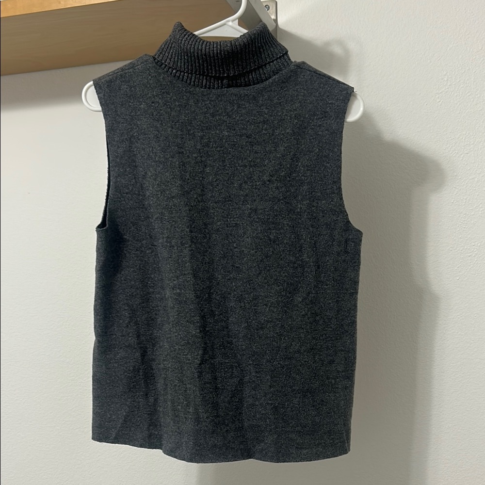 H&M Charcoal Sleeveless Turtleneck Top